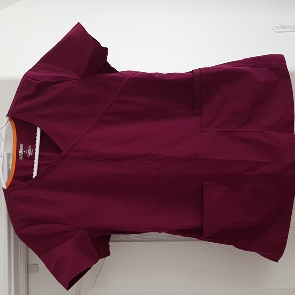 Scrubstar maroon scrub set - Picture 2 of 3